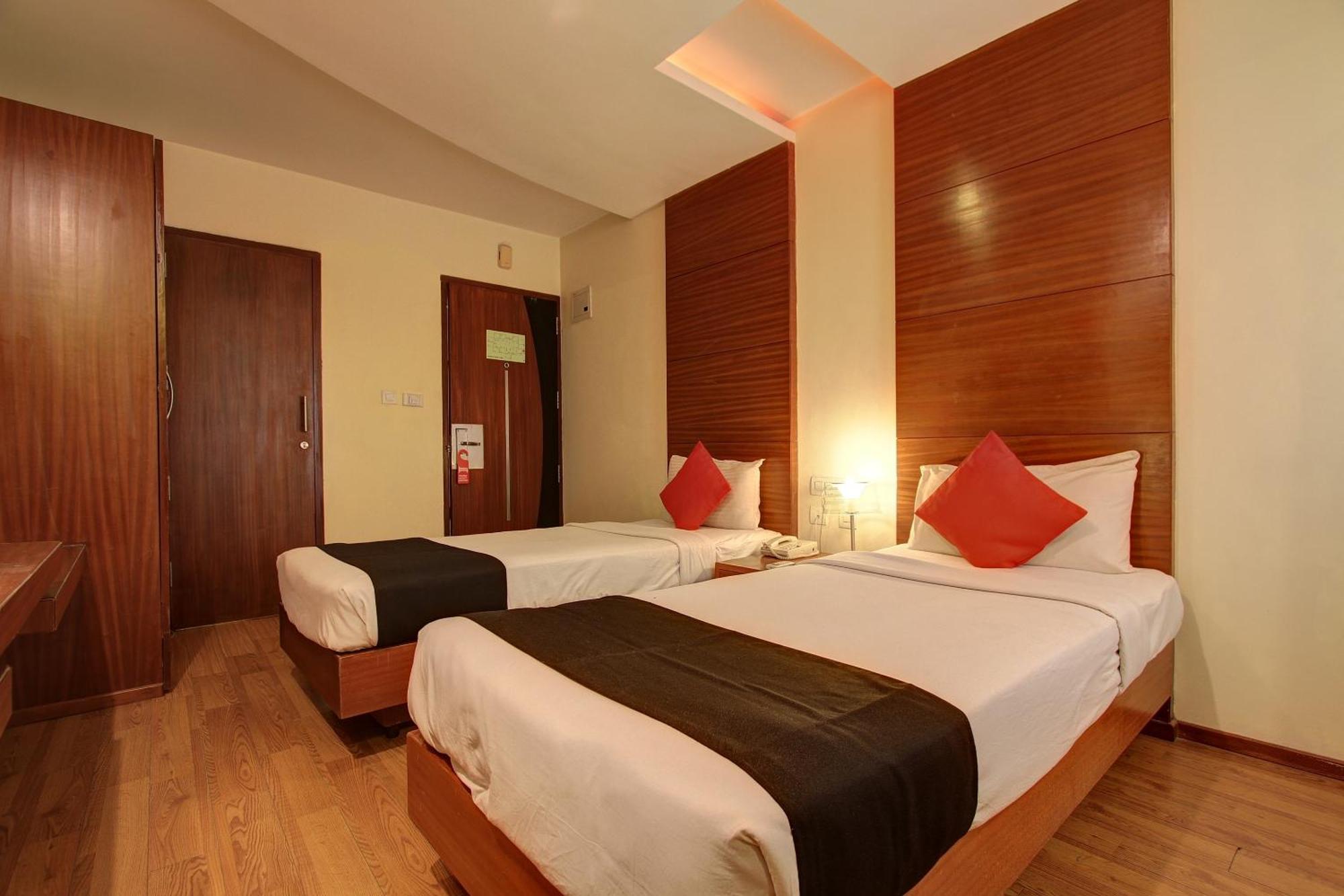 Hotel Townhouse Jp Residency Near Delhi Airport Neu-Delhi Exterior foto